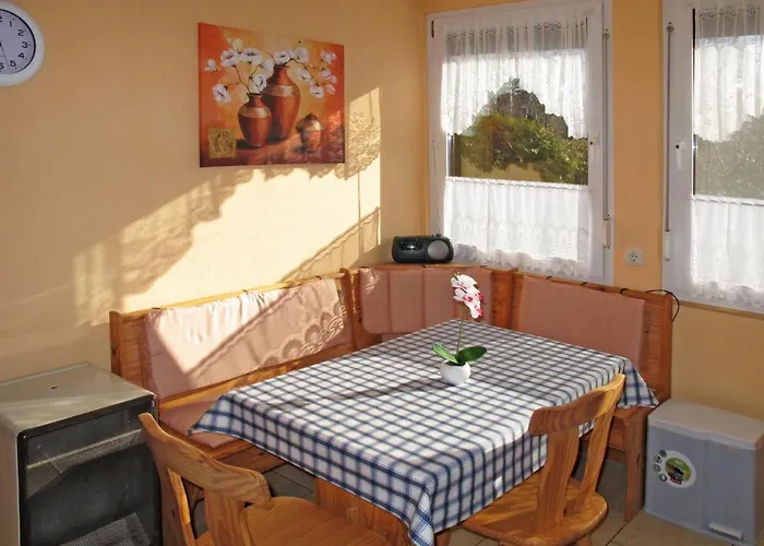 別荘 Am Walde-2 By Interhome